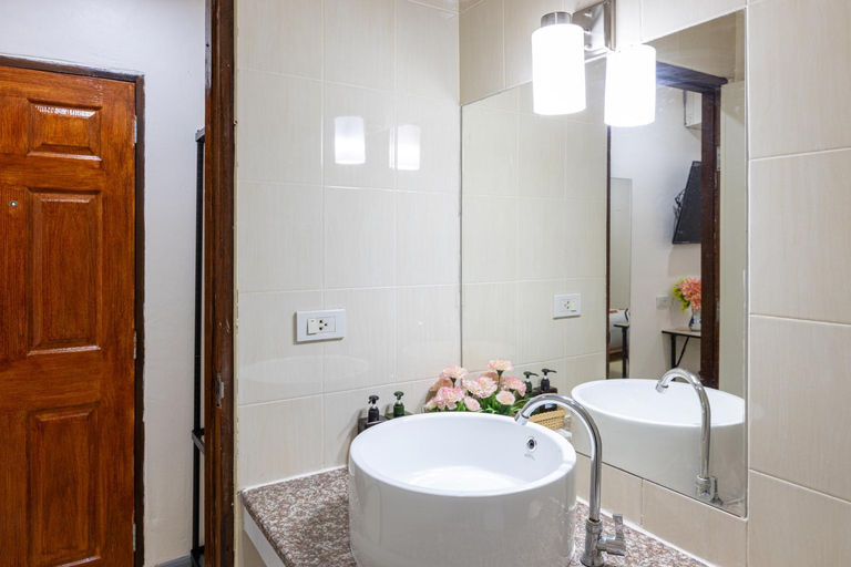 Bathroom 3, AtHome Patong By Kanya, Phuket Island