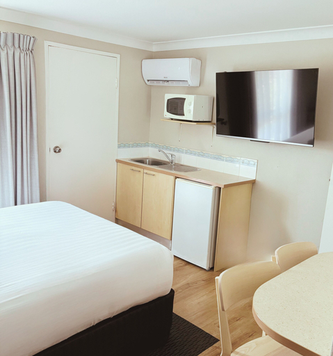 Bedroom 5, Yamba Sun Motel, Clarence Valley- Coast