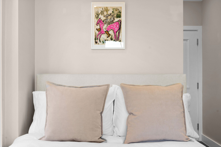 Room 2, Grove Heights Notting Hill, London