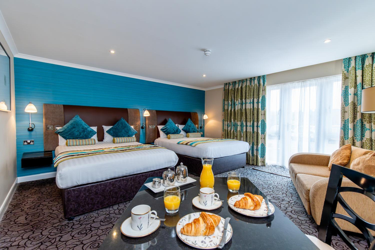Bedroom 2, The Plough Inn, Carmarthenshire
