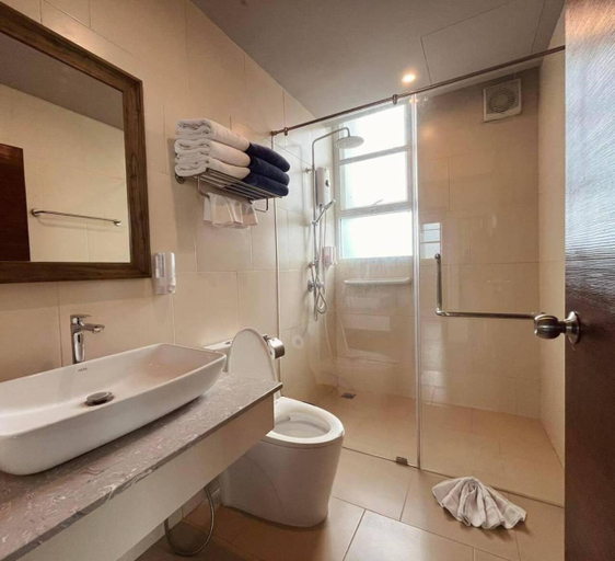 Bathroom 5, Charcoal Panwa Beach, Phuket Island