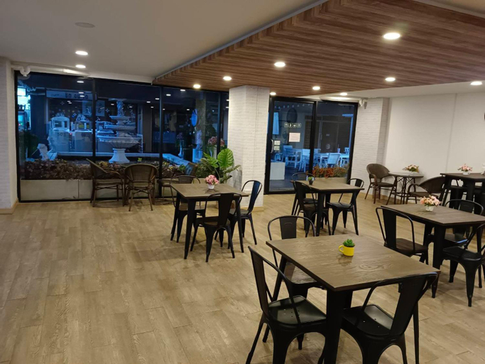 Food & Drinks 2, Bansuay Phranangklao Apartment&Hotel, Muang Nonthaburi