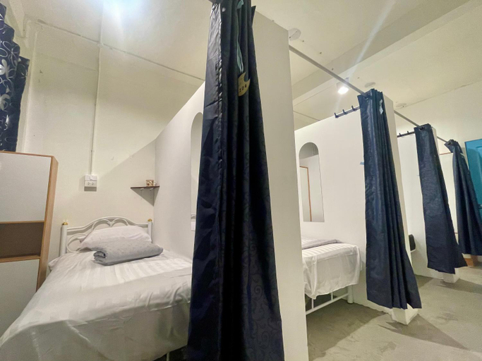 Bedroom 3, Moon PiTi, Samphantawong