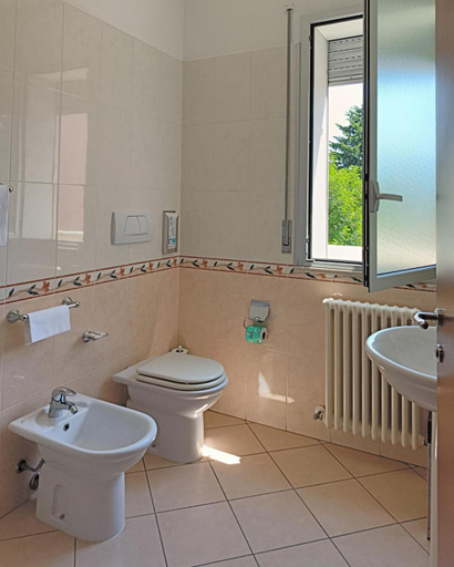 Bathroom 3, Al Flor, Ravenna