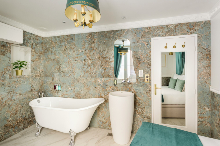 Bathroom 3, Merveil Luxury Suites - Marais - Antoine I-II, Paris