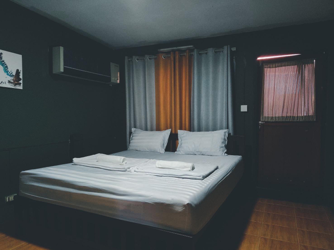 Bedroom 2, Access Hostel, Khlong San