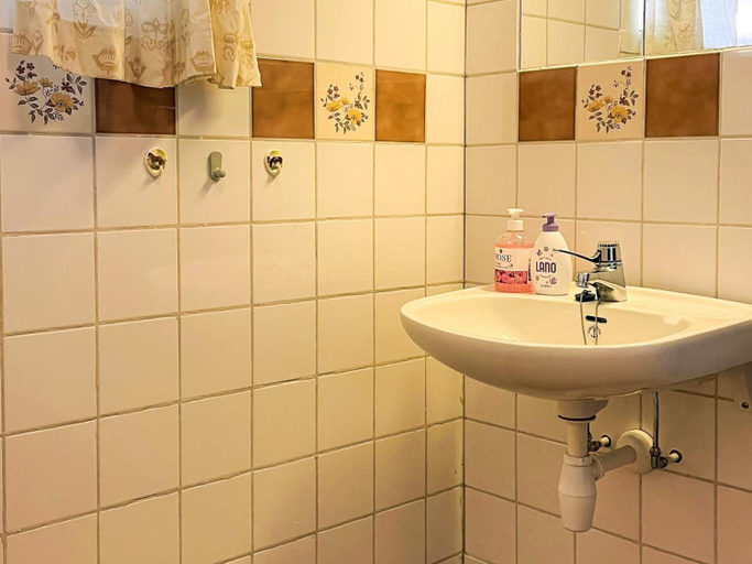 Bathroom 3, person holiday home in STRYN-By Traum, Stryn