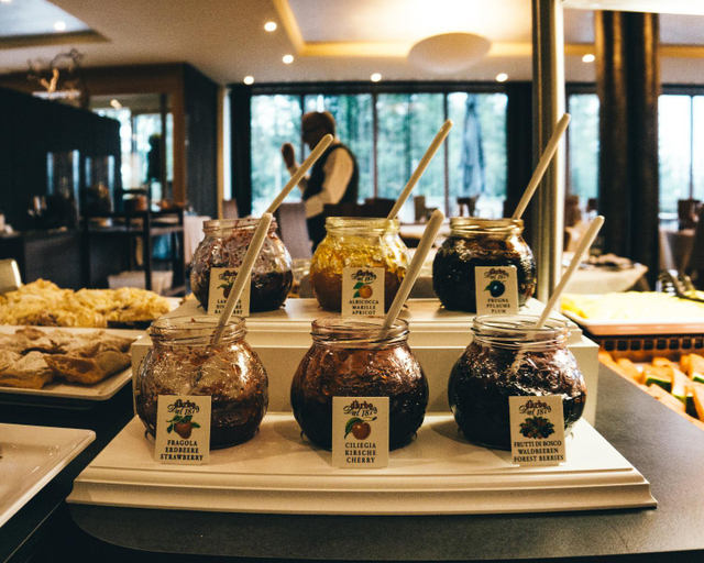 Food & Drinks 5, Josef Mountain Resort, Bolzano
