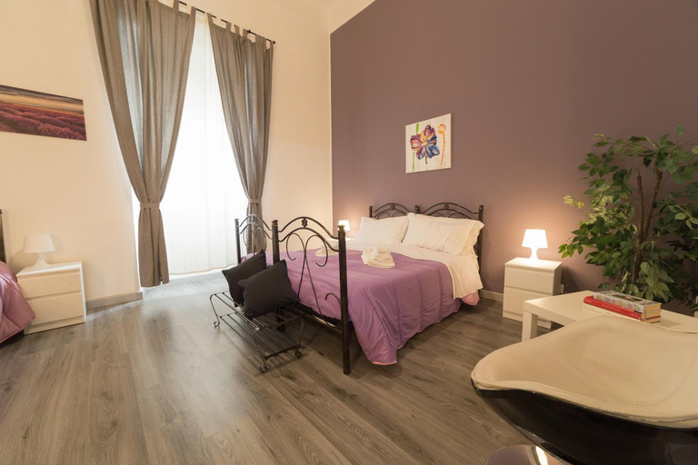 Bedroom 2, Tra L'Etna E Il Mare B&B, Catania