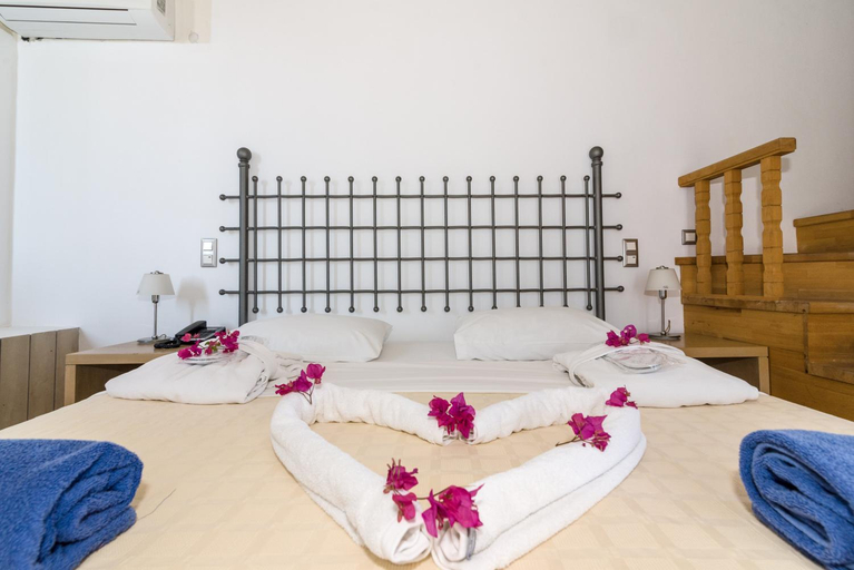 Bedroom 2, Antinea Suites Hotel & Spa, South Aegean