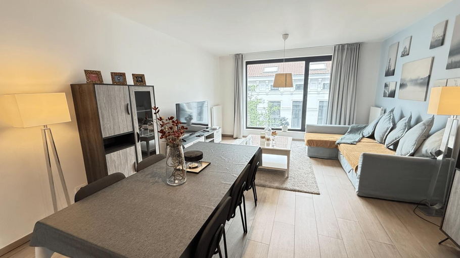 Others 4, SuitesRus near Diamond District, Antwerpen
