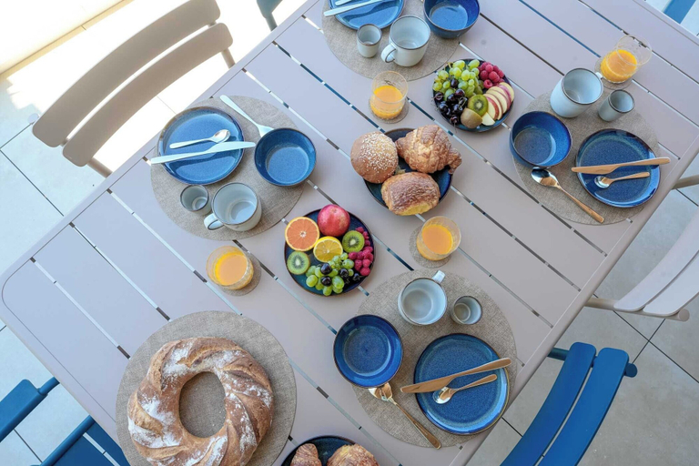 Food & Drinks, Novaya Suites, Corse-du-Sud