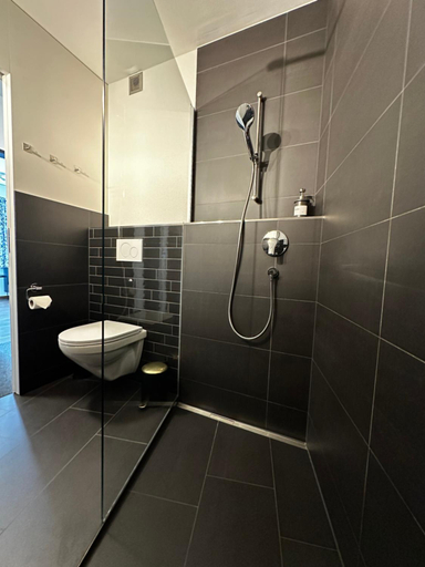 Bathroom 3, Hotel B&B Stossplatz anytime and easy self Check-in, Appenzell Innerrhoden