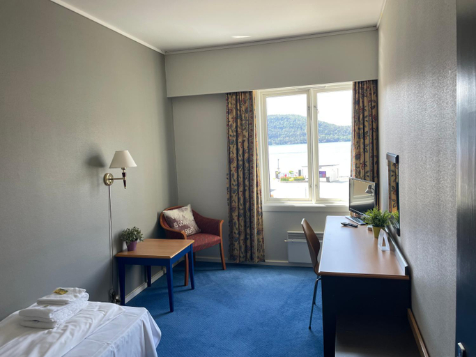 Bedroom 2, Suldal Hotell, Suldal