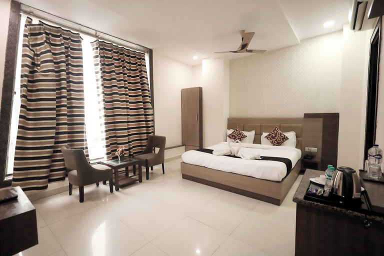 Bedroom 3, Hotel Bhagyaraj Palace Keshavpuram, Kanpur Nagar