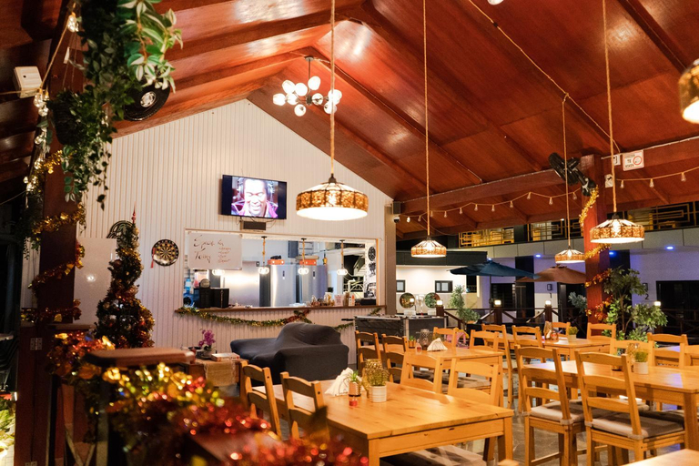 Food & Drinks 4, Yasmin Luxury Resort, Blauwgrond