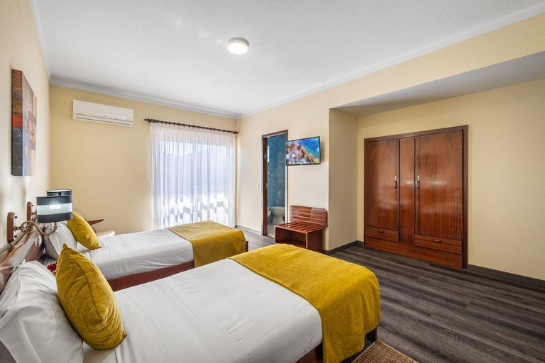 Bedroom 3, Hotel Colmeia, Leiria