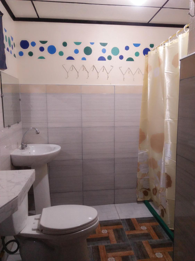 Bathroom 4, Hwan Dynasty Suite, El Nido