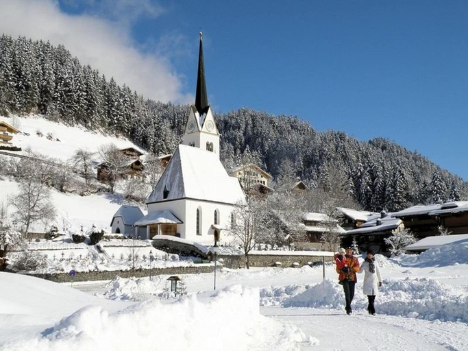 Exterior & Views, Apartment in Wald im Pinzgau near the ski lifts, Zell am See