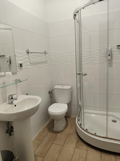 Bathroom 4, Hotelik W Centrum, Toruń City