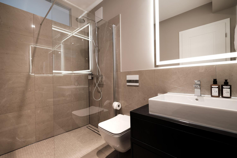 Bathroom 4, SAXX Hotel "Am Theater Karree", Hagen