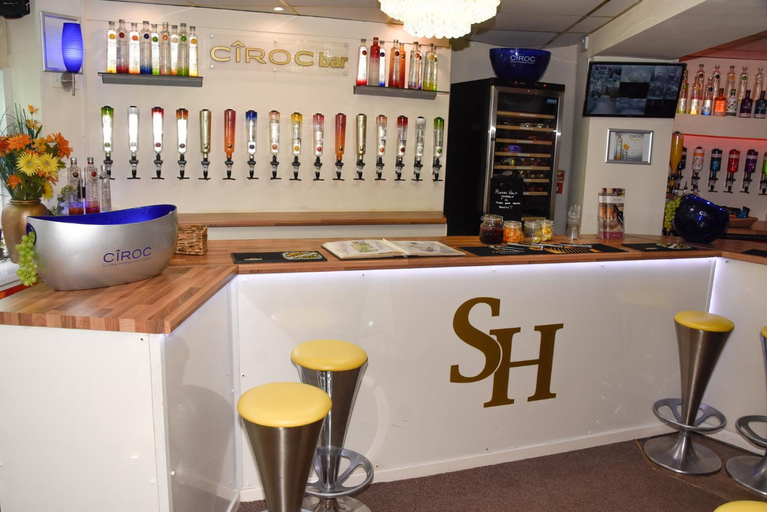 Food & Drinks 3, Stuart hotel, Lancashire
