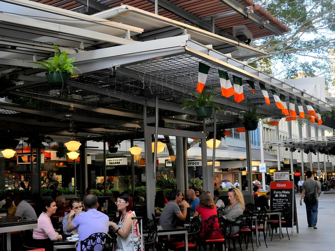 Food & Drinks, Spring Hill Mews Apartments, Spring Hill