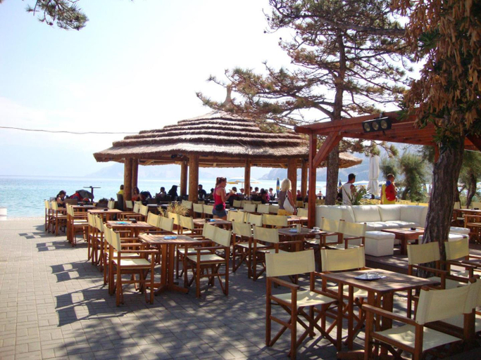 Food & Drinks, Apartments Brnic, Baška
