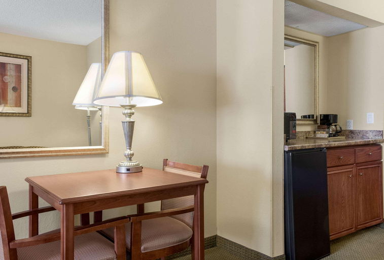 Bedroom 4, Quality inn Bemidji, Beltrami