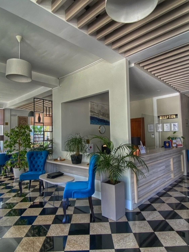 Public Area 5, MonteBay Perla