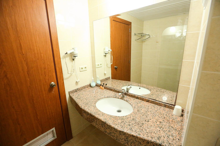 Bathroom 5, Mavruka Hotel, Fethiye