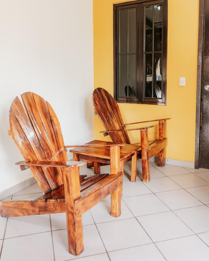 Others 4, Papaya Lodge, Tamanique