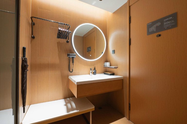 Bathroom 3, Ji Hotel Zhengzhou East Railway Station Jinshui Ea, Zhengzhou