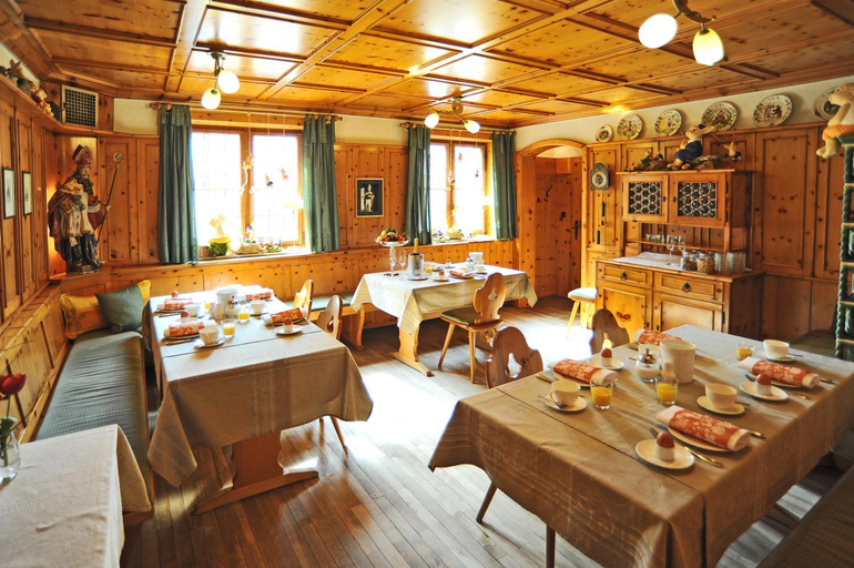 Others 3, Gasthaus Zur Krone, Miltenberg