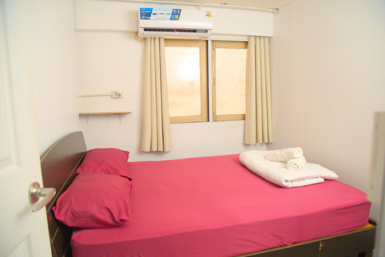 Bedroom 3, Before We Go Hostel (Donmueang), Don Muang