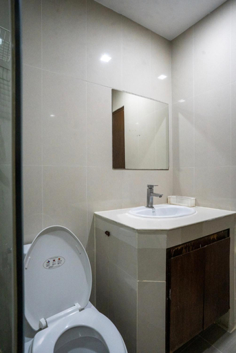 Bathroom 4, IRAQI HOTEL, Wattana