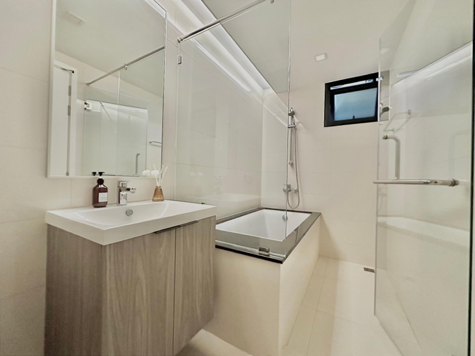 Bathroom 4, Asok&Sukhumvit#Near Terminal 21&Nana#Max4@2BR(71), Khlong Toey