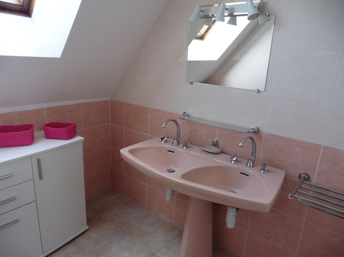 Bathroom 3, Holiday Home in Plouhinec with Sea Views, Finistère