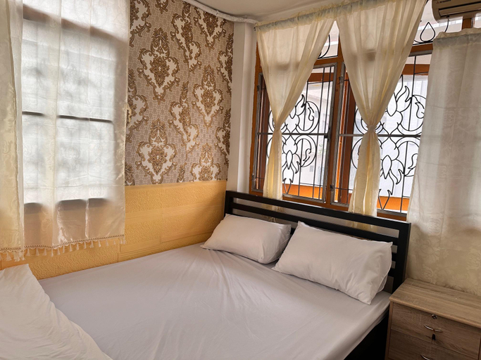 Bedroom 2, Yumatashi Hostel, Ratchathewi