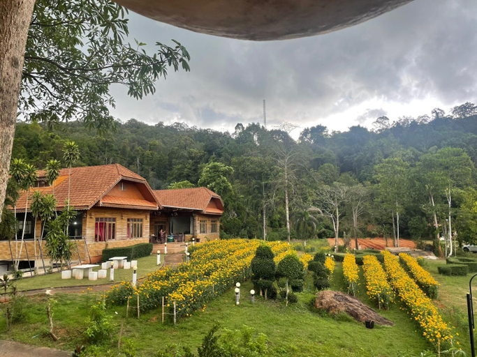 Others 5, MJ Gargen View เรือนหลวงรีสอร์ท, Muang Surat Thani