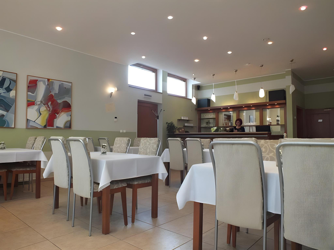 Food & Drinks 5, Hotel Artin, Bardejov