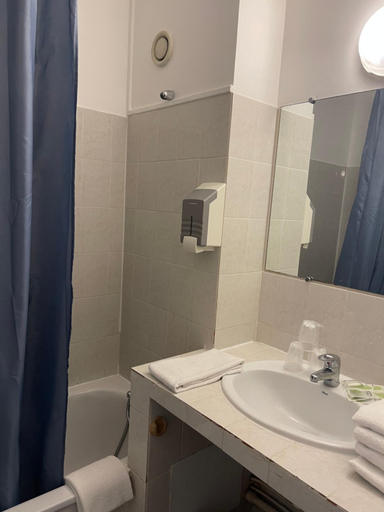 Bathroom, HOTEL LA GARENNE, Pyrénées-Orientales