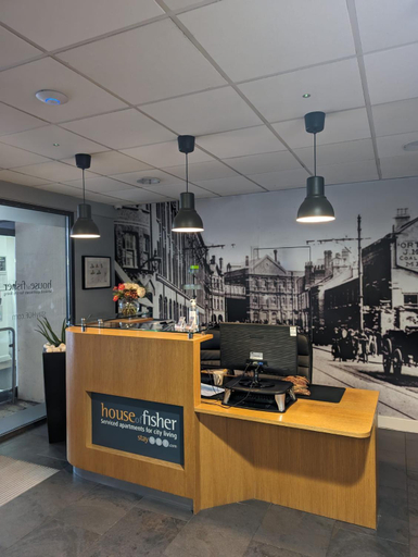 Food & Drinks, HOF - 100 Kings Road Apartments, Reading