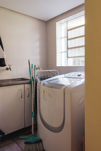 Bathroom 3, Refúgio Ultramor: sua casa na montanha, Campo Limpo Paulista