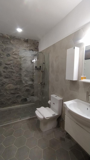 Bathroom 4, Hotel Lamish, Mestia
