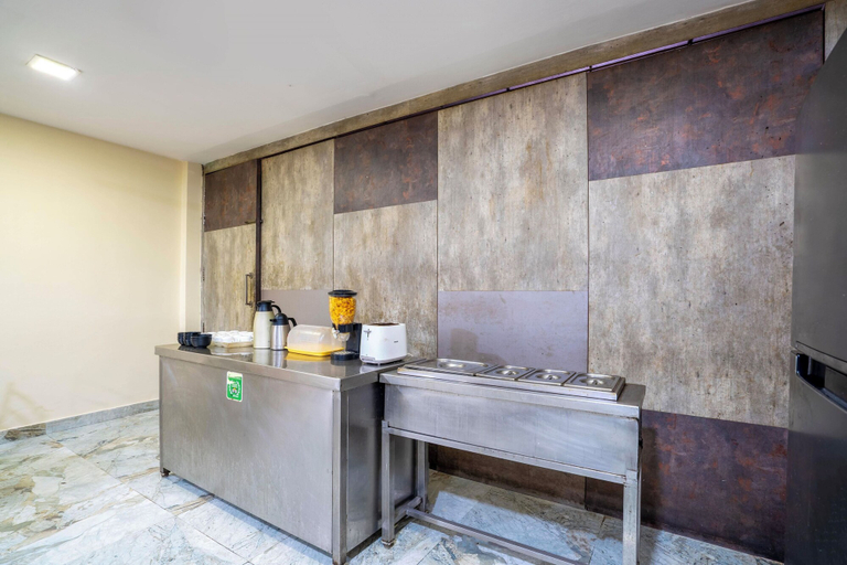 Others 5, Treebo Srico, Hyderabad