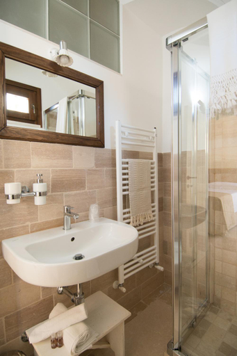 Bathroom 2, Antica Via Roma B&B E RELAX, Brindisi