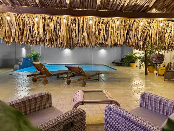 Others 5, Beach Walk Residences