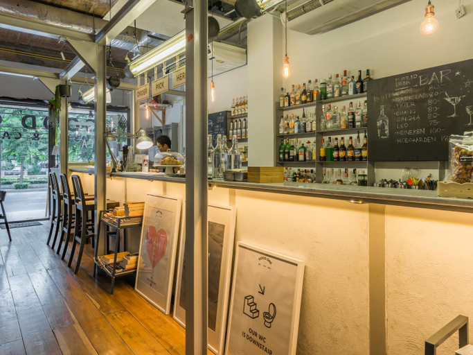 Food & Drinks 5, Good One Hostel & Cafe Bar, Bang Rak