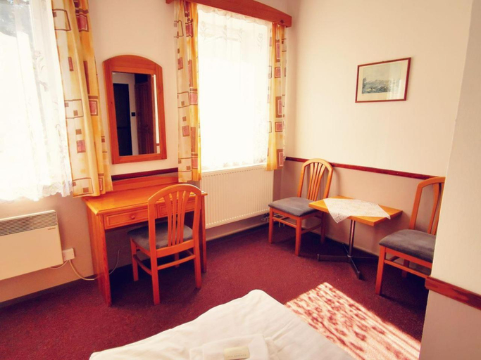 Bedroom, Penzion Raj, Česká Lípa